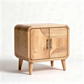 Table de chevet en bois naturel 60 x 40 x 45cm avec portes en bois sculpté